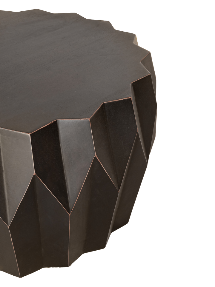 Stylish Chantell Coffee Table with Elegant Finish